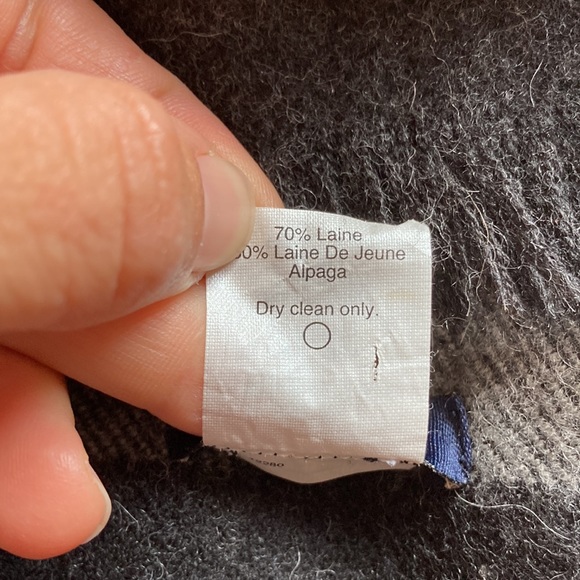 EUC J. Crew Wool & Alpaca Scarf - Picture 5 of 5